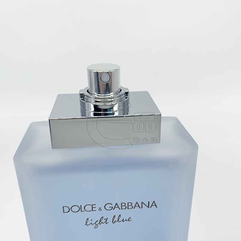 Nước hoa  màu xanh nhạt 100ml phù hợp cho nữ