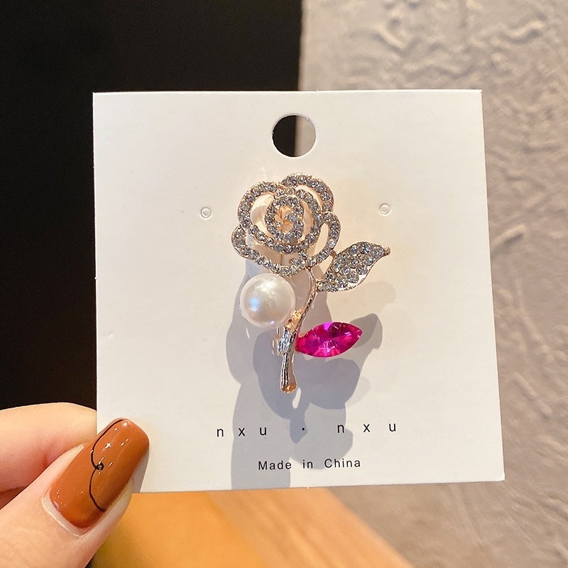 Ghim cài áo đính đá thời trang Hàn Quốc