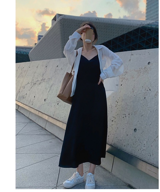 Đầm suông maxi ulzzang tơ lụa thiết kế retro hiện đại _ Váy 2 dây suông màu đen tơ lụa dáng dài  LIOLA có Bigsize
