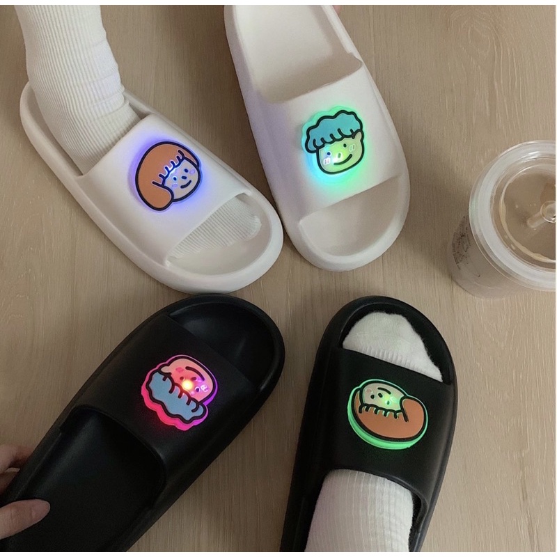 Dép nam nữ có đèn nháy unisex D02