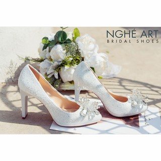 Giày cưới Nghé Art ren kim sa đính hoa đá 333