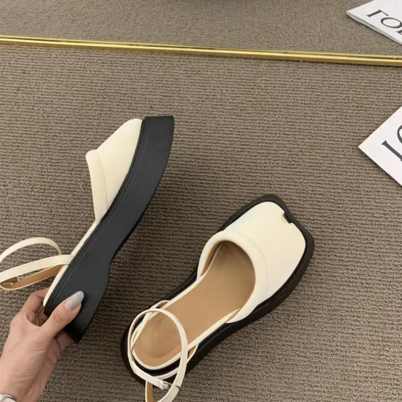 Giày Sandal Đế Dày Phong Cách Thời Trang Roman Mới Cho Nữ