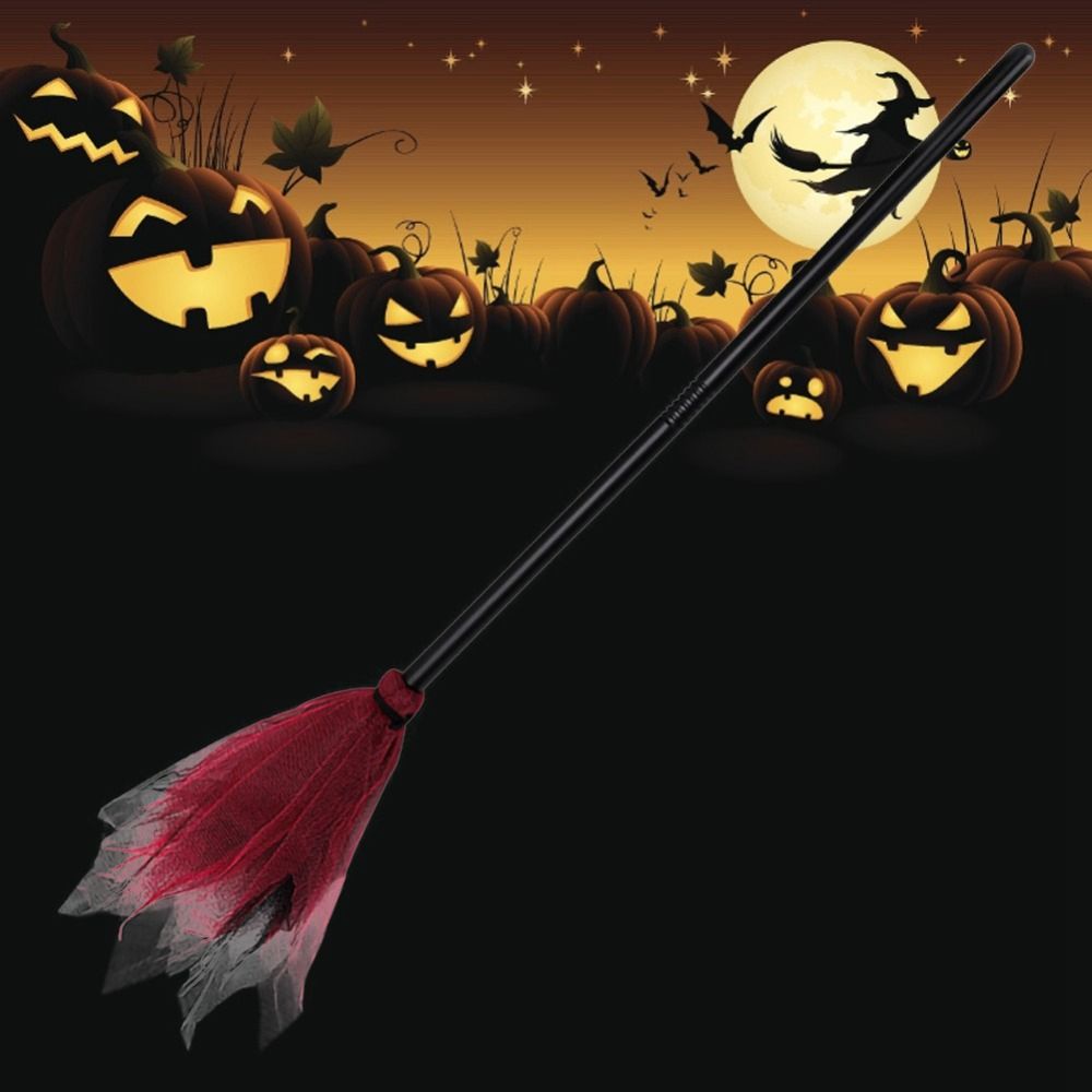 Chổi phù thủy dùng hóa trang halloween độc đáo