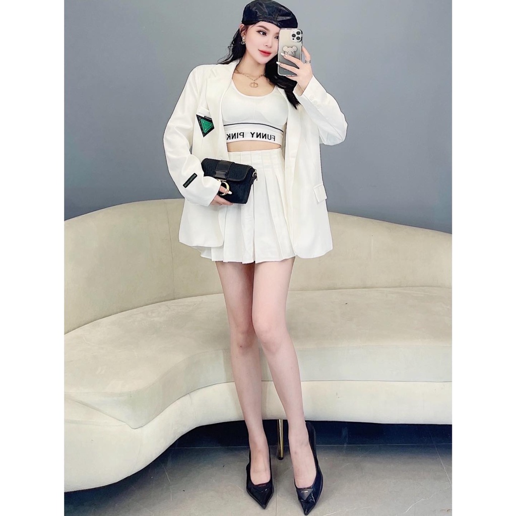 Áo Blazer Trắng Thêu Logo Tam Giác LSEOUL K0317