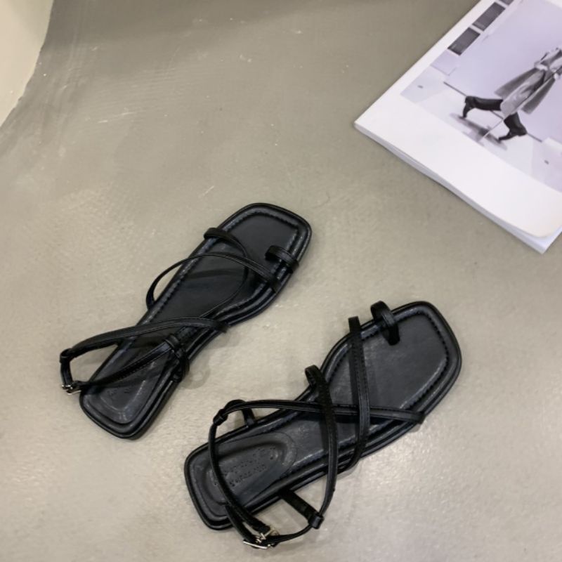 Dép sandal dây xỏ ngón phong cách Ulzzang