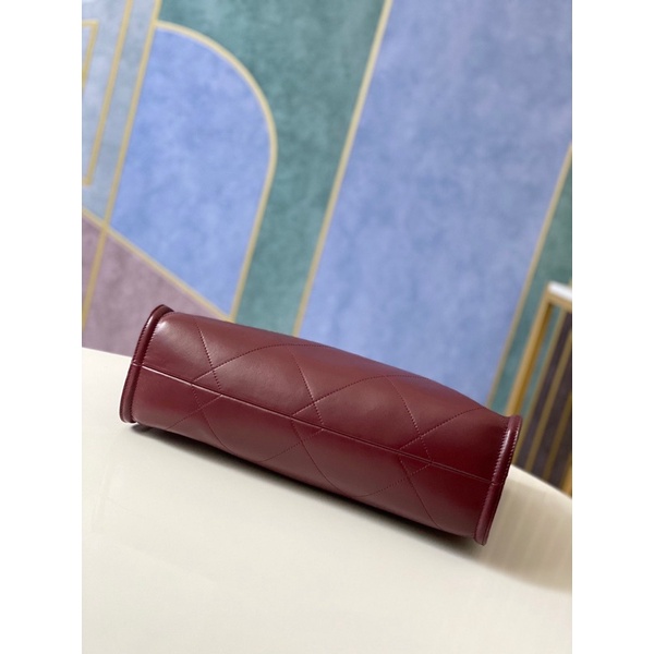 Túi xách nữ thương hiệu Chanel Channel 𝘾𝙝𝙖𝙣𝙚𝙡 CN bản size lớn da thật cao cấp màu đỏ đô hàng vip 1-1