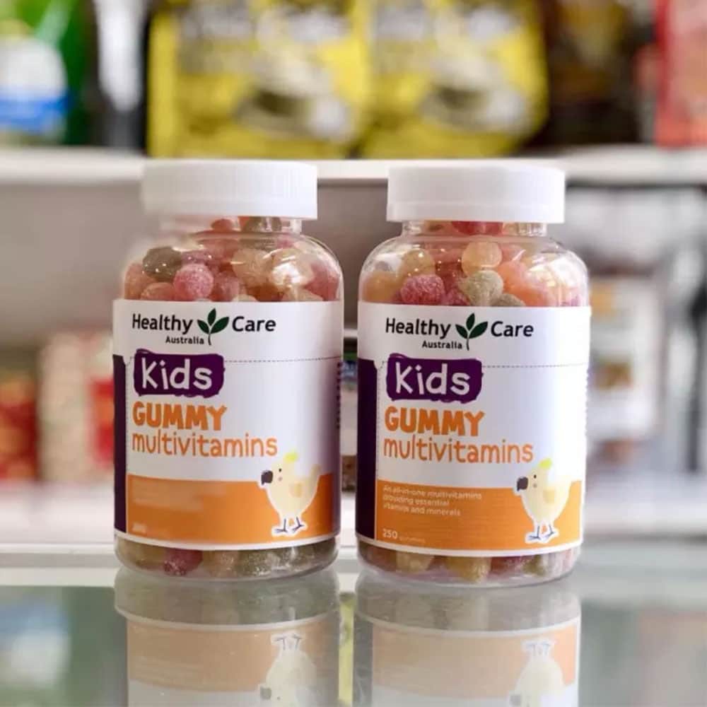 Kẹo dẻo Gummy vitamin tổng hợp cho bé biếng ăn Kids Gummy Multivitamin Healthy Care 250 viên của Úc