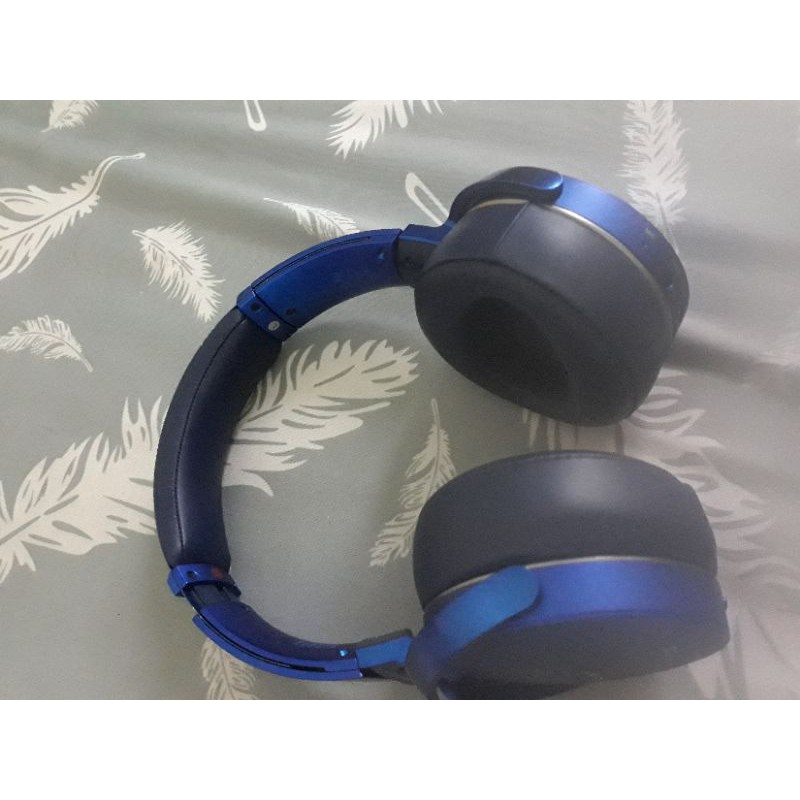 Tai nghe không dây SONY EXTRA BASS MDR-XB950B1 ( new 97%)