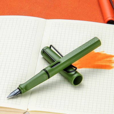 Bút Máy LAMY Safari Phiên Bản Đặc Biệt 2022 Terra Red Savannah