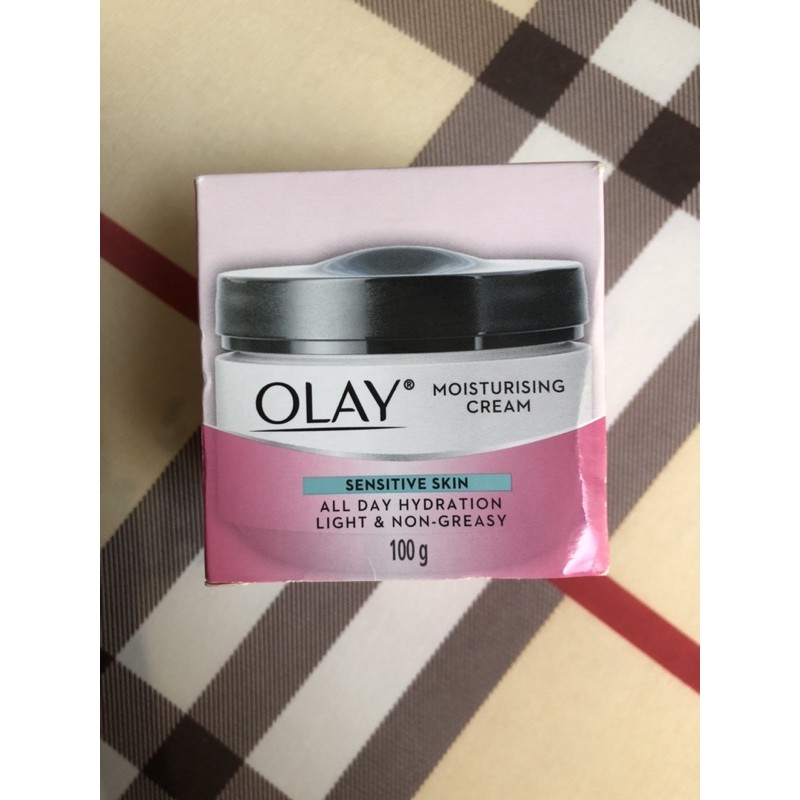 #KEM DƯỠNG TRẮNG da OLAY Moisturising Cream 100g . Hàng xách tay Úc