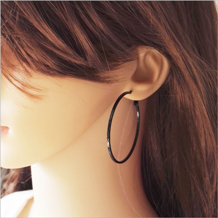 Đôi khuyên tai tròn bản to kiểu Hàn Quốc trẻ trung cho nữ