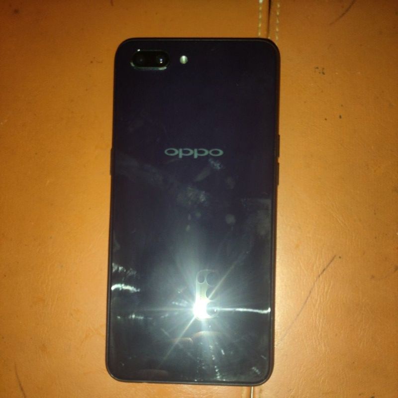 xác điện thoại Oppo a3s hỏng màn hình dung lượng pin tối đa 100%