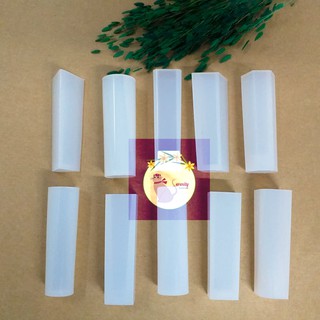 Khuôn silicon Epoxy Resin làm mặt dây chuyền hình khối