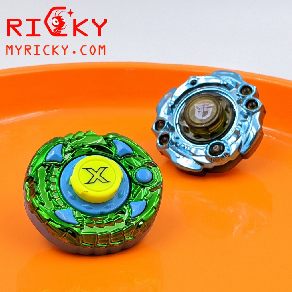 Bộ sàn đấu con quay Beyblade, con quay kim loại