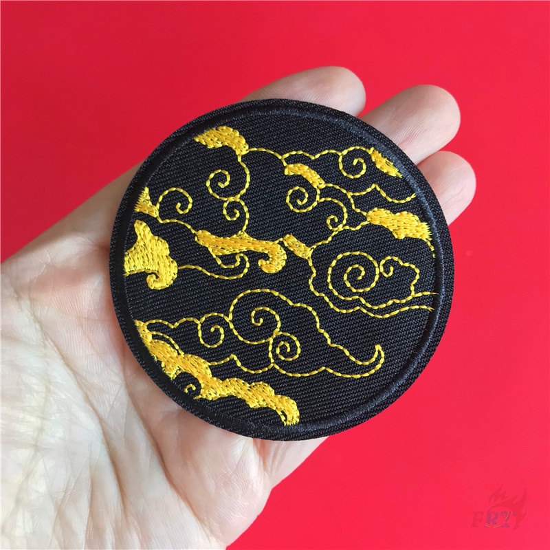 Miếng dán ủi thêu họa tiết núi / mặt trăng / mặt trời / ngọn núi màu vàng kích thước 6.5cmx6.5cm