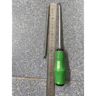 Tua vít 2 đầu Nhật Bản.