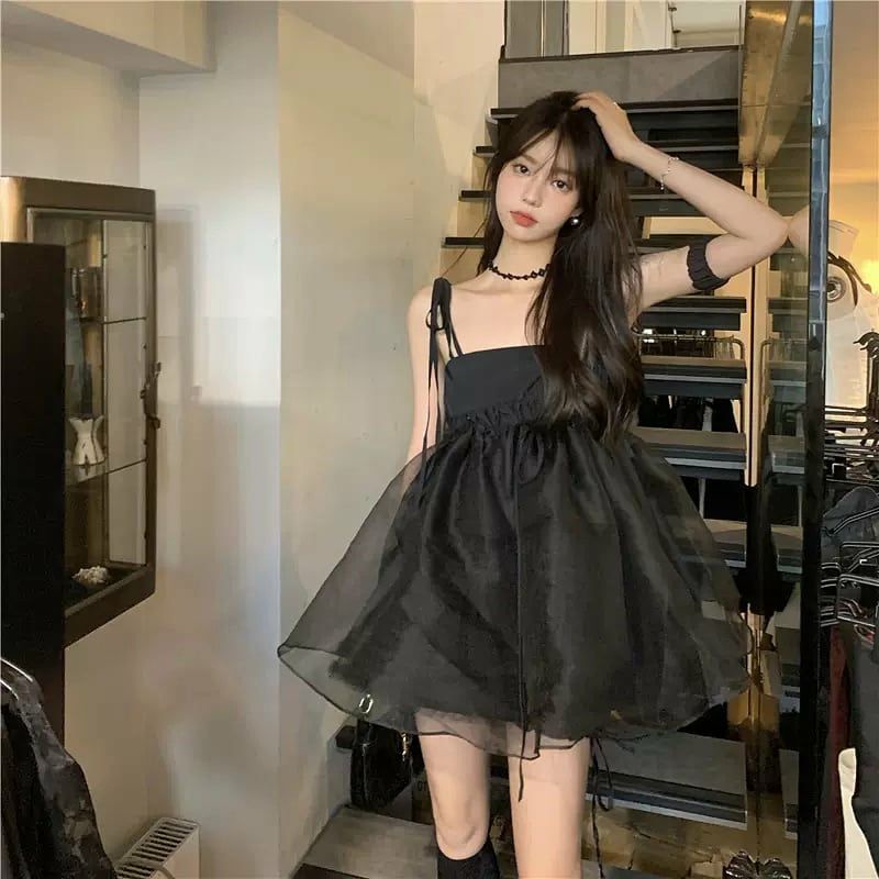 VÁY PROM HAI DÂY MÀU ĐEN DÁNG XÒE / ĐẦM BABYDOLL HAI DÂY ĐANG XÒE NHIỀU LỚP / VÁY CÔNG CHÚA MÀU ĐEN