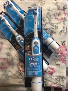 Bàn chải Oral B