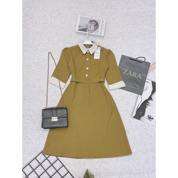 Váy nhung phối cúc bọc đai eo | BigBuy360 - bigbuy360.vn