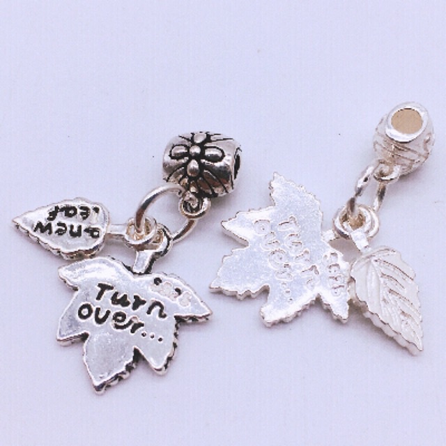 CHUYÊN SỈ  Charm treo bạc lá phong hàng siêu đẹp - Bạc tốt loại 1, PH944