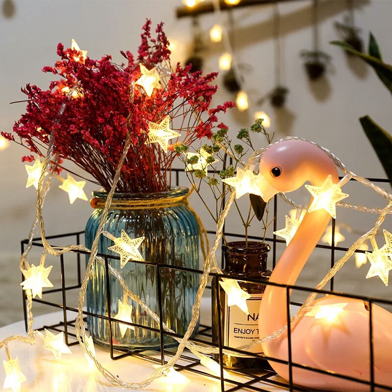 Dây đèn LED kiểu ngôi sao long lanh trang trí phòng bắt mắt