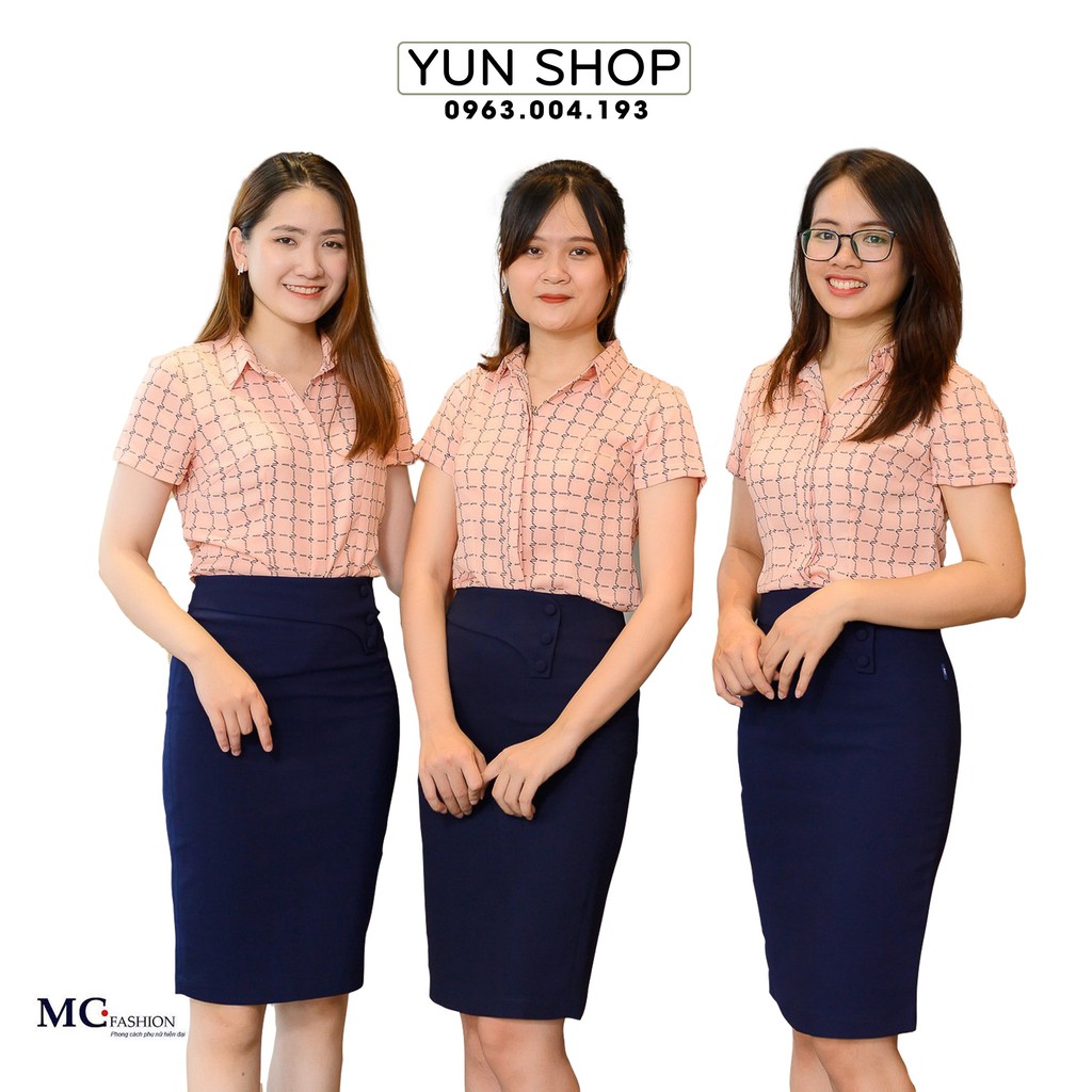 Áo Sơ Mi Nữ Công Sở Thời Trang MC Fashion Dáng Ngắn Cộc Tay A678 Họa Tiết Kẻ Ô