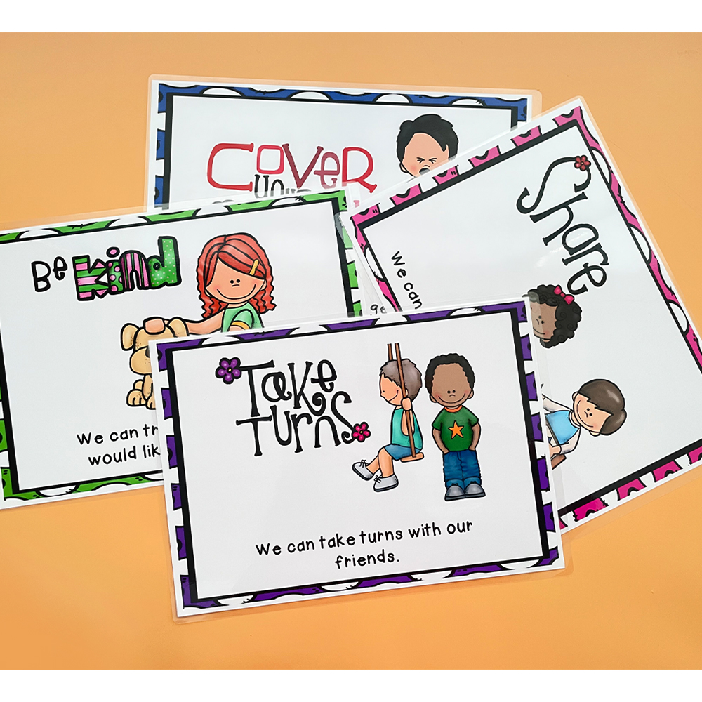 Set 9 Tấm Áp Phích Chữ Tiếng Anh Khổ A4 Dùng Để Giáo Dục Bé