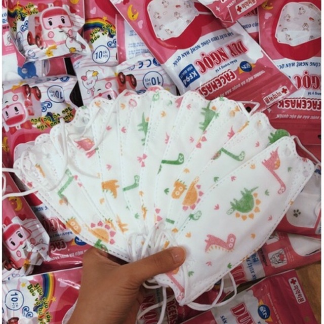 Set 50-100c Khẩu trang trẻ em KF94 duy ngọc form dáng 4D Họa tiết đáng yêu dành riêng cho bé yêu