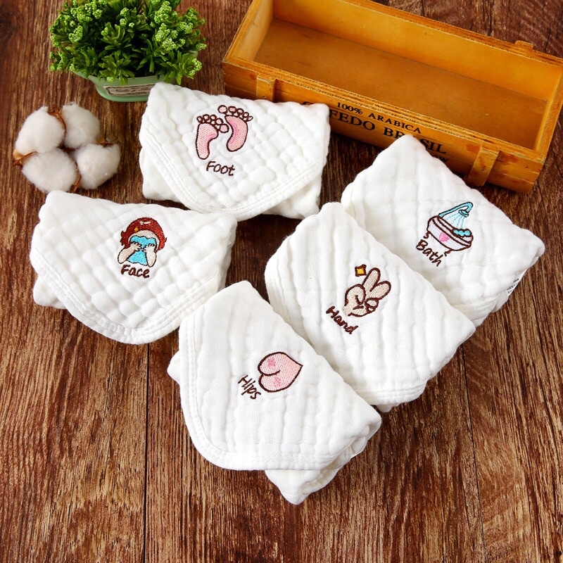 Set 5 khăn xô sữa cho bé 6 lớp hàng cao cấp thêu hoạ tiết mềm mại - TRẮNG (túi zip) [Shop mẹ Bob 86]