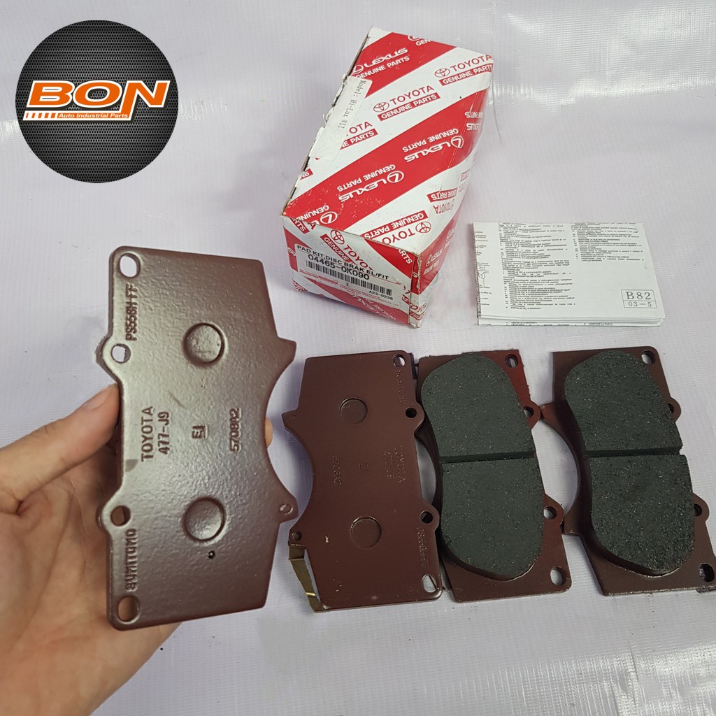 Má phanh  trước xe Fortuner, Hilux ,GX470, Prado