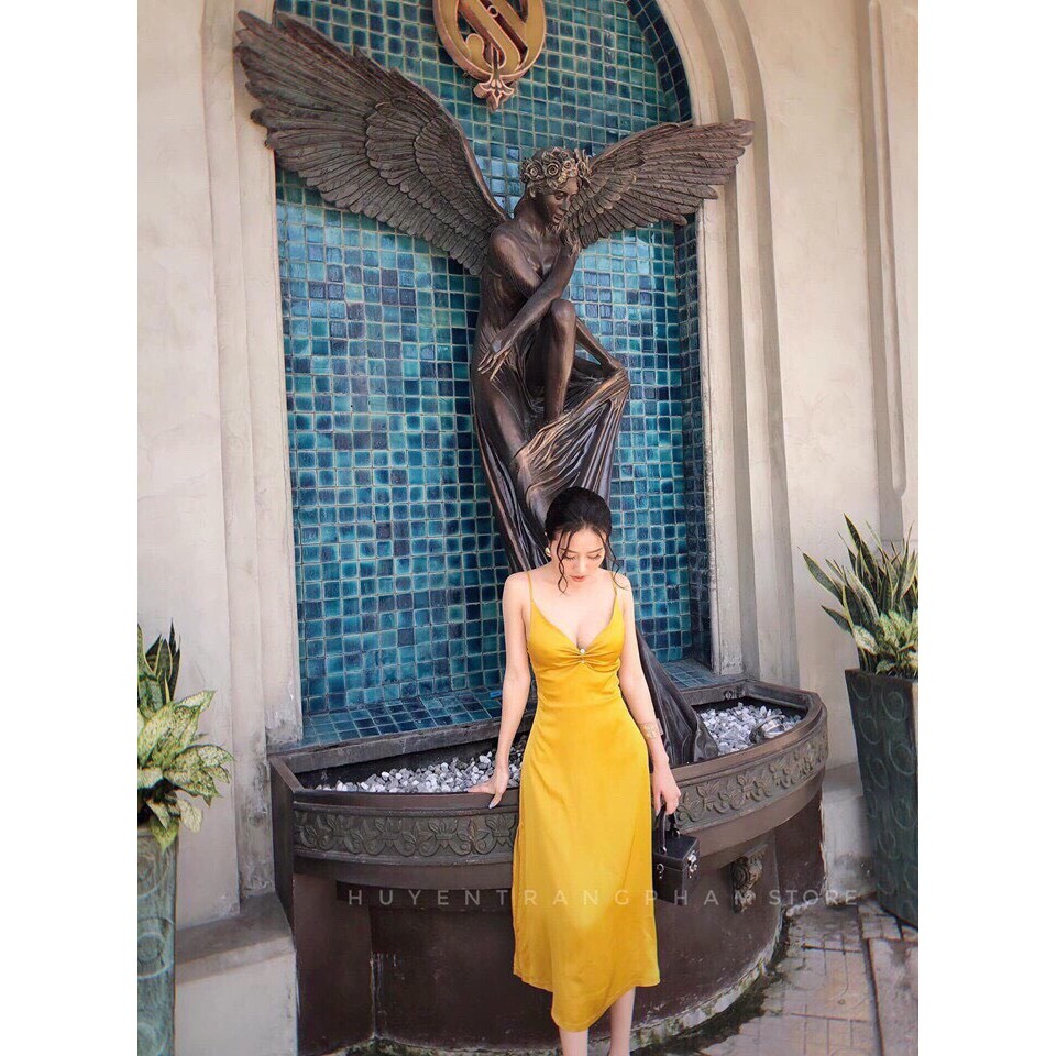 ĐẦM VOAN NHÚNG NGỰC KẾT NGỌCC TROAI SANG CHẢNH