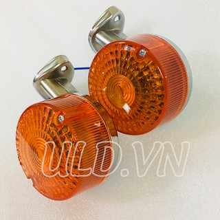 ĐÈN XI NHAN SAU XE 81