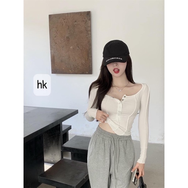 [CÓ ẢNH THẬT + VIDEO TỰ QUAY ] Áo Xinh Dài Tay Có Cúc Bấm Đường Vắt Sổ Ngoài Áo From Ôm, Styte Trung Quốc Hàng L1 | BigBuy360 - bigbuy360.vn