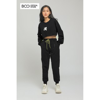 Quần Jogger BOO Nữ Chất Nỉ Cao Cấp Dáng Thể Thao Năng Động, Màu Tím Hot Trend In Dập Nổi Chữ Mickey