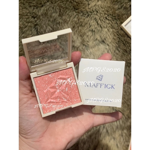 Phấn bắt sáng tạo khối MAFFICK