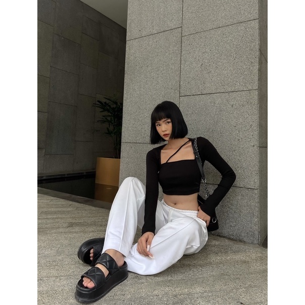 Quần Jogger Ống Xuông Màu Trắng Amelie