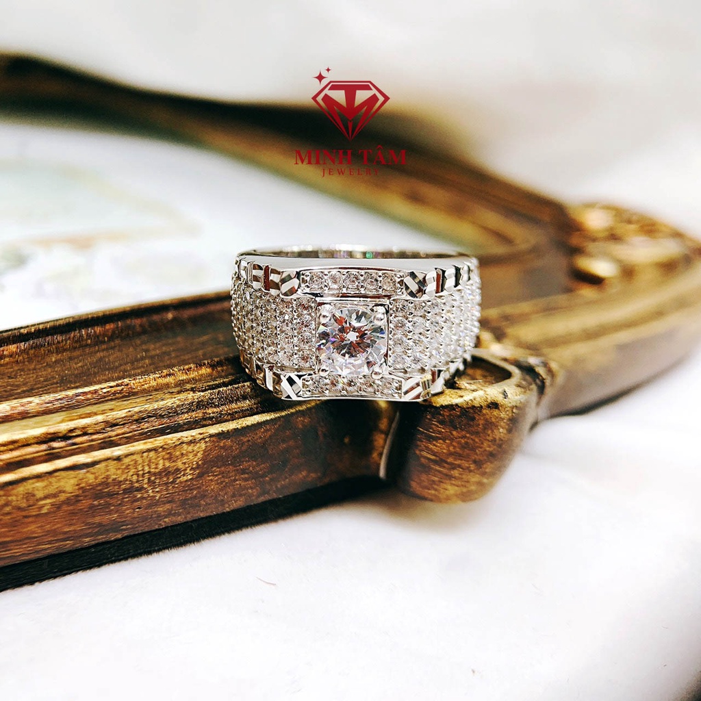 Nhẫn nam bạc xi kim bạc 950 đính đá viền xung quanh đá chủ 5 ly Minh Tâm Jewelry