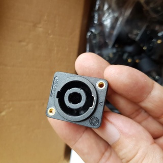 Rắc kết nối loa,giá 10 cái