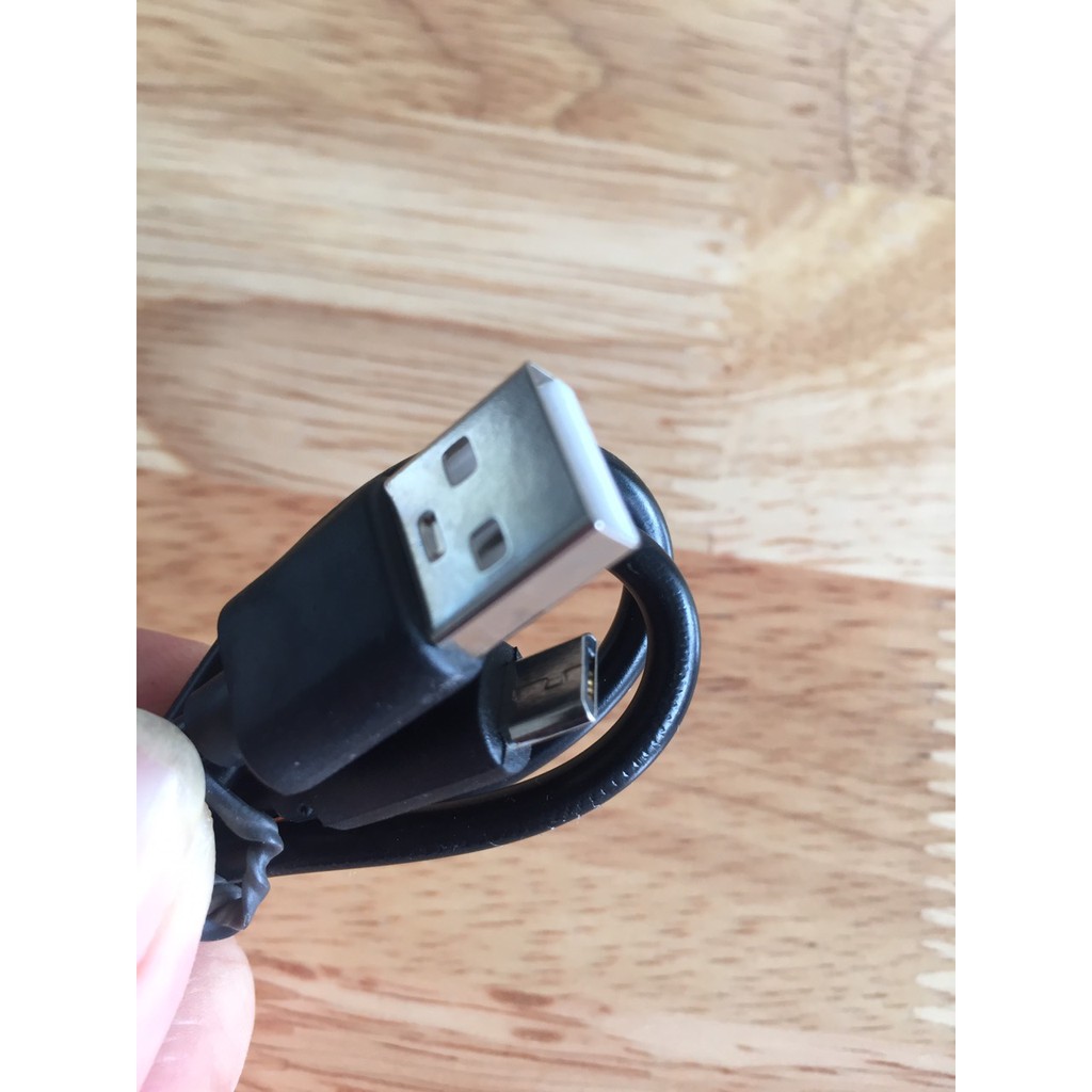 Thiết bị Sạc nhanh Pin AA AAA BTY - C704A3