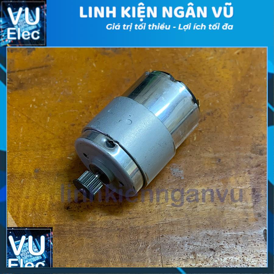 Bộ kích ô tô GB40 12V 1000A tích hợp sạc dự phòng 5V2.1A
