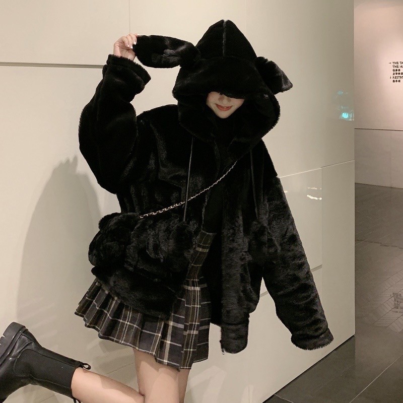 Áo khoác lông tai thỏ giật đáng iuuu ⛄️