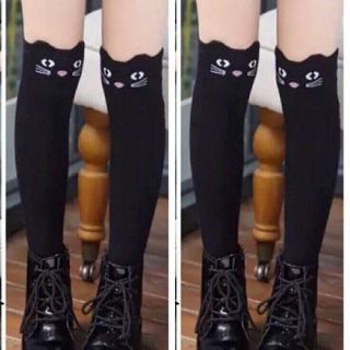 Tất gối sỉ 25k.