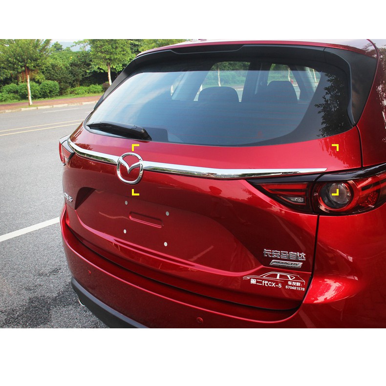 Ốp mí cốp Mazda CX5 2018