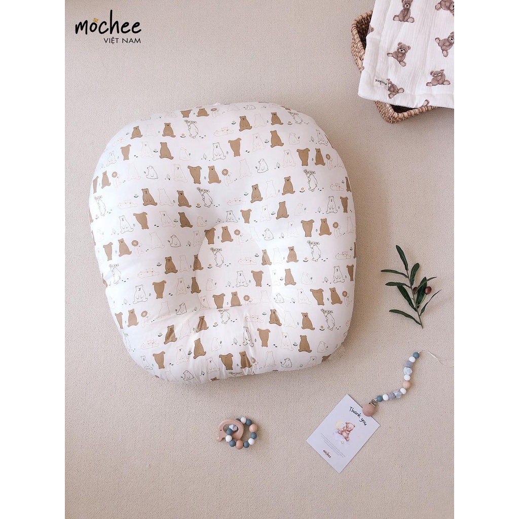 Gối chống trào ngược cho bé Mochee 70x70cm, gối chống trào cotton họa tiết 2 mặt - Monnie Kids