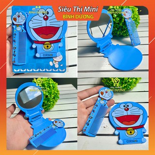 Gương mini cầm tay trang điểm, gương kèm lược gập mini bỏ túi đôremon
