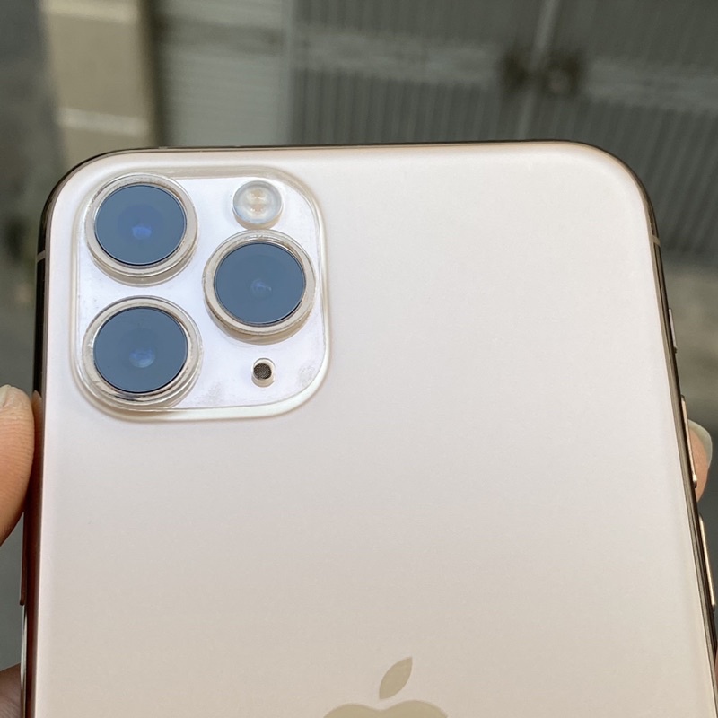 dán bảo vệ camera toàn diện bao gồm 3 nút và phần đáy