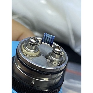 1 cái điện trở alien 2 lõi