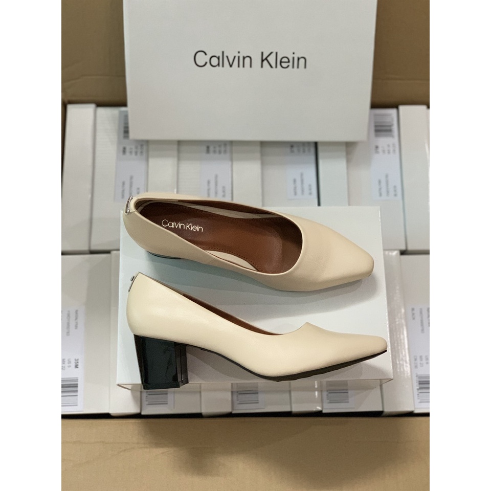 Giày Bít Gót Trụ CALVIN KLEIN Natalynn Pumps