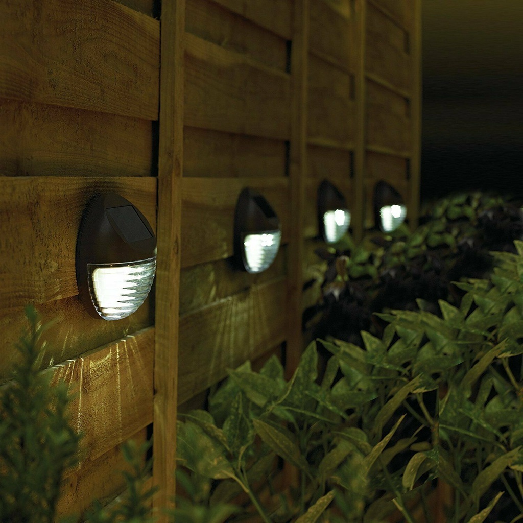Đèn led 2 bóng gắn tường sử dụng năng lượng mặt trời