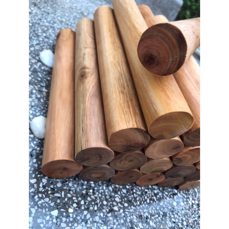 cây gỗ tròn 20cm phi 3cm